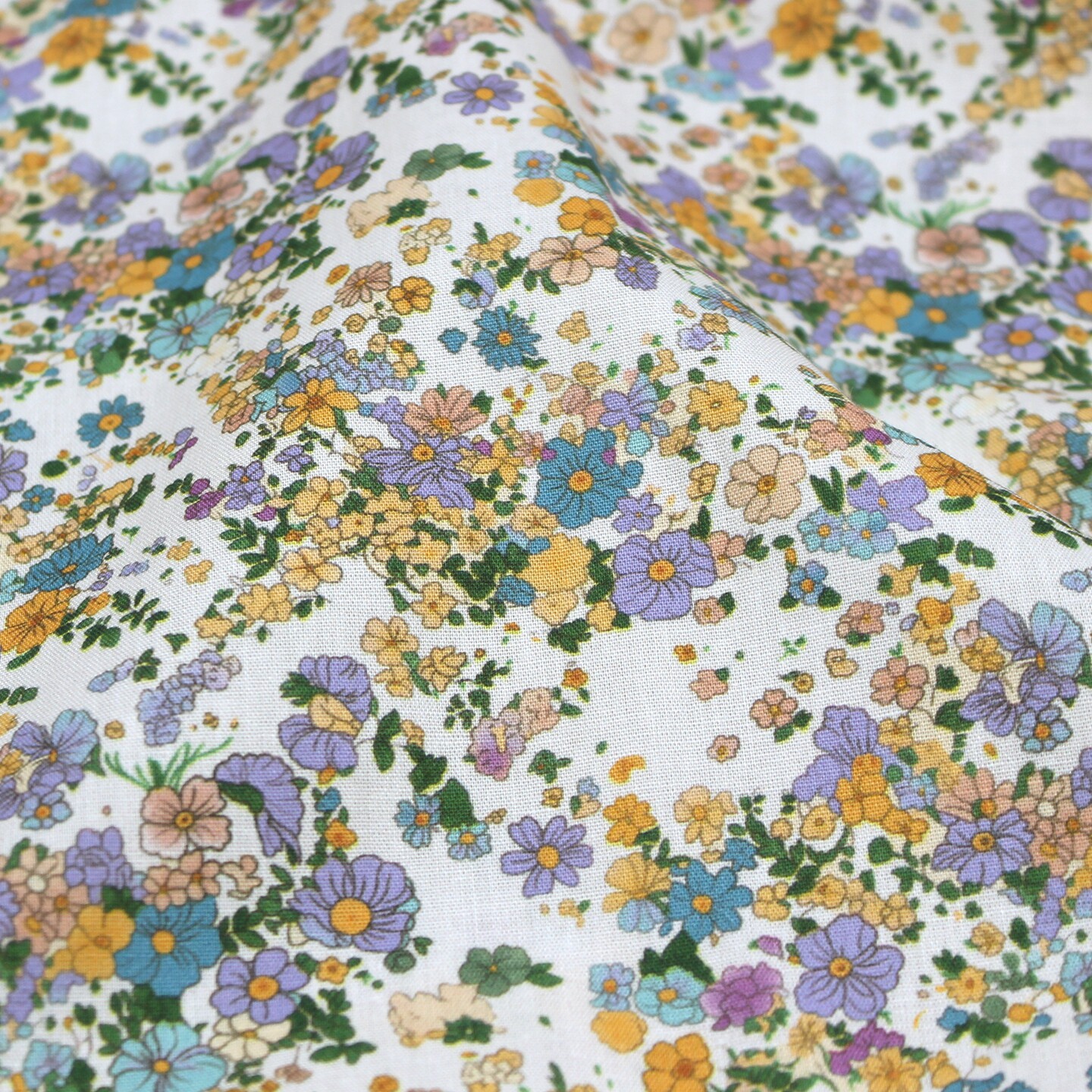 Vintage Floral 100% Cotton Fab - Vintage Sewing Textile incelemesi ve fiyatı