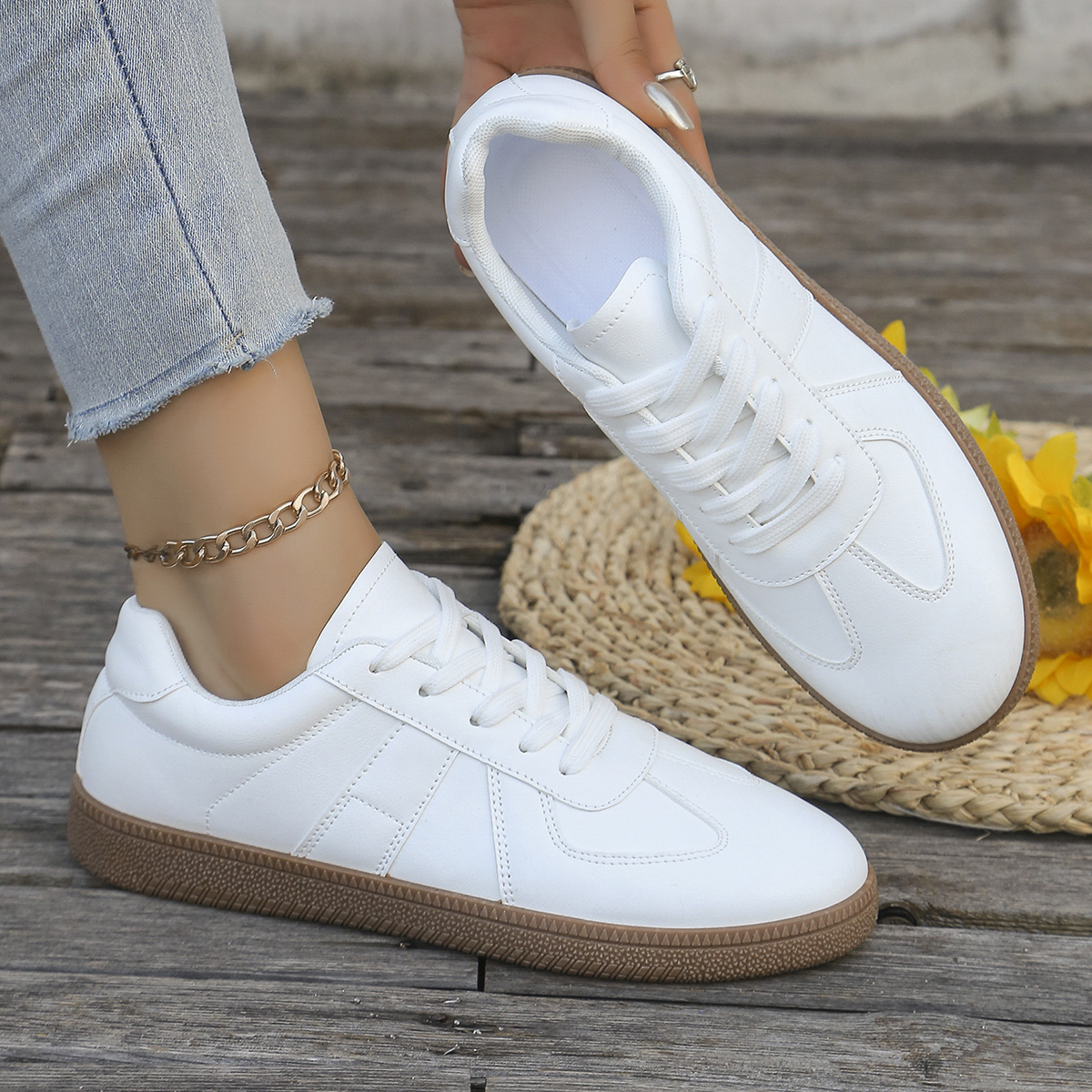 Ladies' casual white sports sh - Sewing Garment incelemesi ve fiyatı